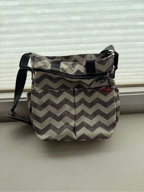 Skip Hop Gray Chevron Baby Diaper Bag